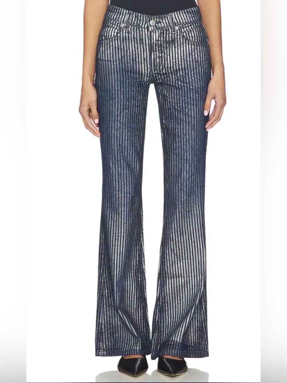 We The Free West Coast Relaxed
Metallic Flare Jeans in Country Blue Size 26 NWT